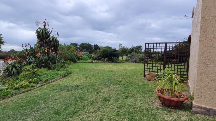 3 Bedroom Property for Sale in Mossel Bay Golf Estate Western Cape